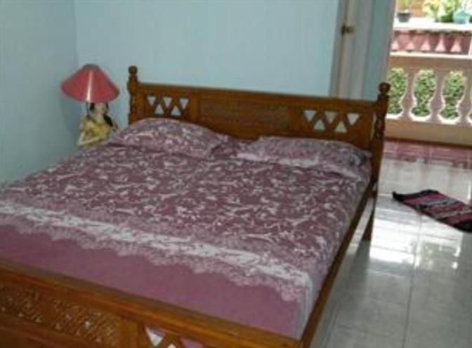 Hotel Adinda Parangtritis Quarto foto
